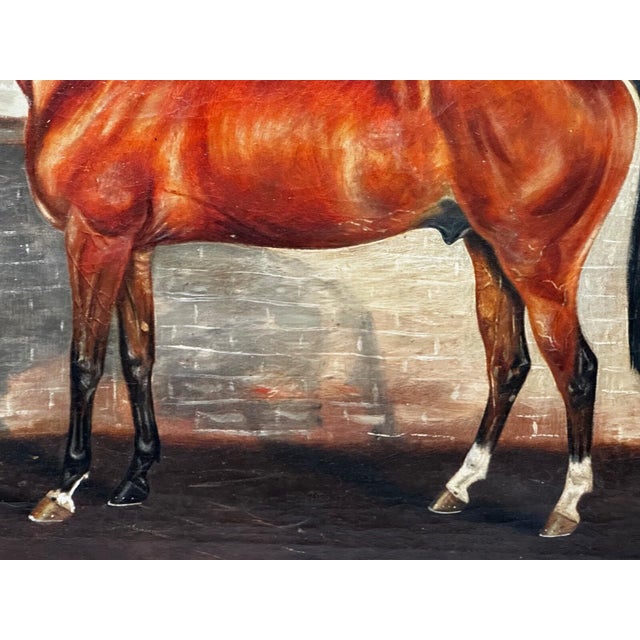 British Antique Oil Painting in the Manner of Sir Alfred Munnings C1912 Equine Portrait the Mint Chestnut Thoroughbred Stallion in Stable For Sale - Image 16 of 18