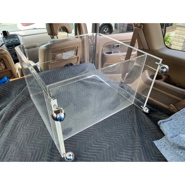 Mid-Century Modern 1970s Lucite Bar Cart With Wheels For Sale - Image 3 of 4