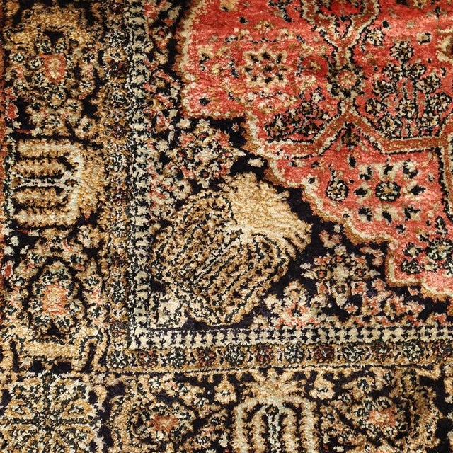 Middle Eastern Kum Rug in Wool For Sale - Image 5 of 8