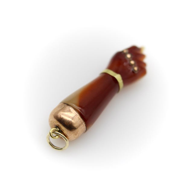 Metal 1920s Reddish Brown Celluloid Figa With 9k Gold Cap and 14k Gold Bail For Sale - Image 7 of 10