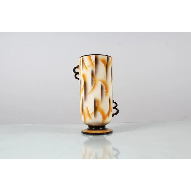 1930s Futuristic Airbrushed Ceramic Vase, Italy, 1930s For Sale - Image 5 of 13