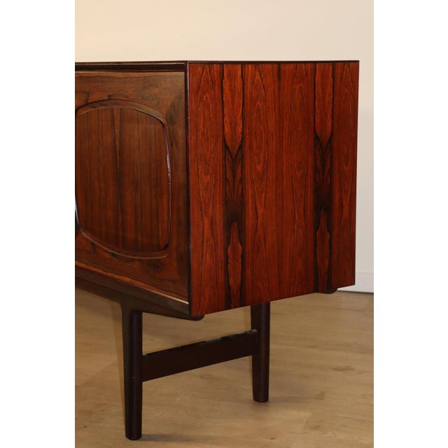 Brown Scandinavian Rosewood Sideboard by Fredrik Kayser, 1960 For Sale - Image 8 of 18