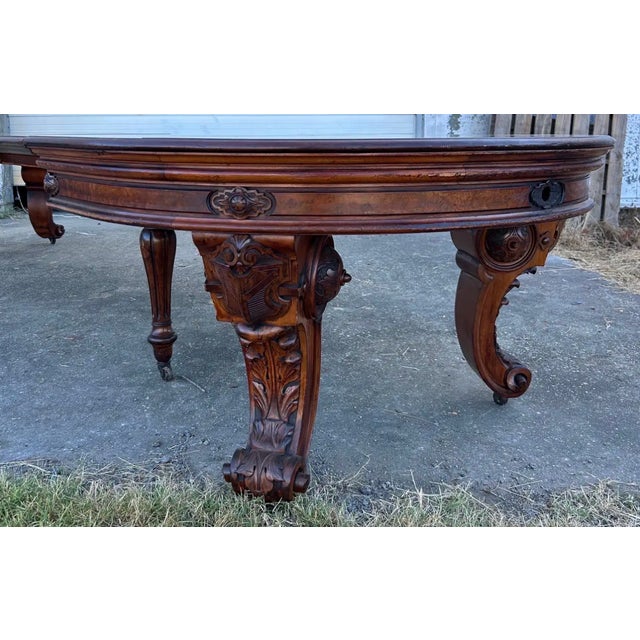 American Fine 19th Century American Mahogany Extension Dining Table For Sale - Image 3 of 5