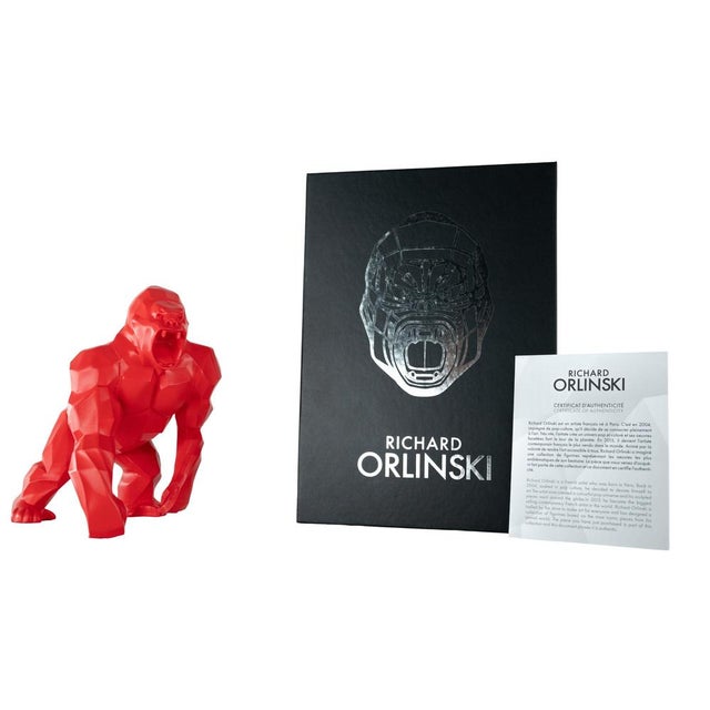 Richard ORLINSKI (1966) Kong Origin (Red Edition) Original resin sculpture Matte red finish Dimensions: 13 x 11 x 8 cm...