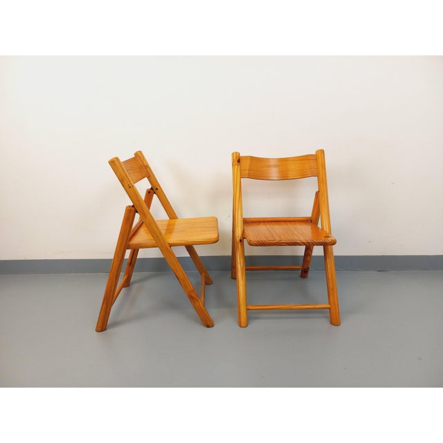 Vintage Folding Pine Chairs, 1980s, Set of 2 For Sale - Image 3 of 18