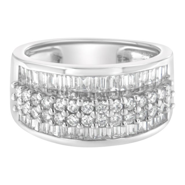 Haus of Brilliance 14K White Gold Round and Baguette Diamond Ring (1 1/2 Cttw, F-G Color, SI1-SI2 Clarity) - Size 8 For Sale - Image 4 of 7
