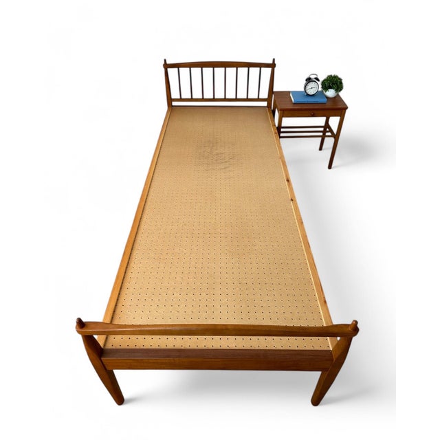 Scandinavian Teak Single Bed Frame, 1960s For Sale - Image 11 of 11