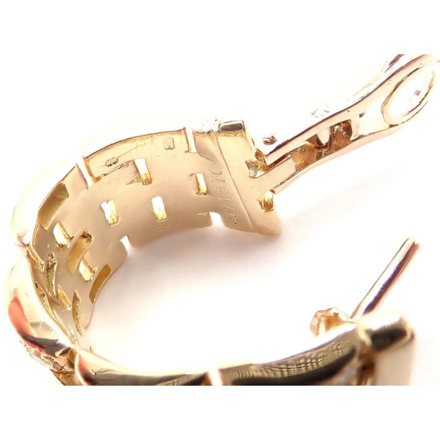 1980s Pair of Cartier Maillon Panthere Diamond 5 Row Hoop Yellow Gold Earrings For Sale - Image 10 of 16