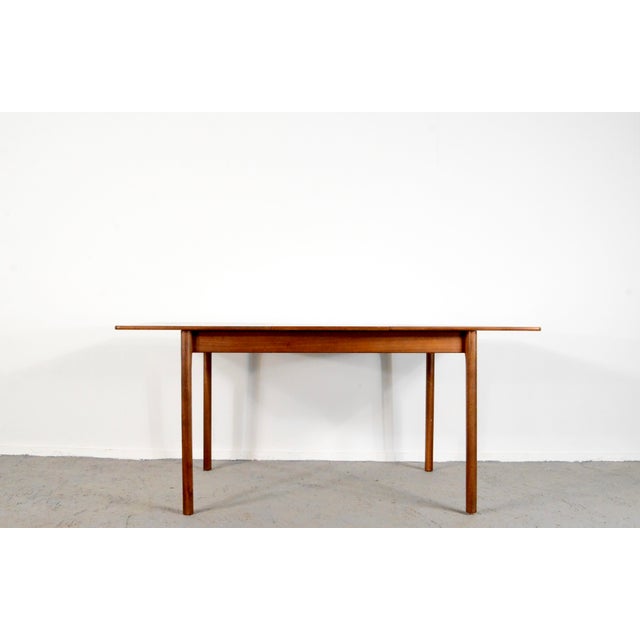 Contemporary Mid-Century Modern Extendable Teak Dining Table from McIntosh, 1960s For Sale - Image 3 of 12