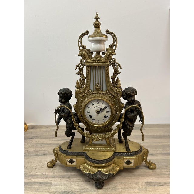 Imperial Lyre-Shaped Pendulum in Bronze For Sale - Image 6 of 6