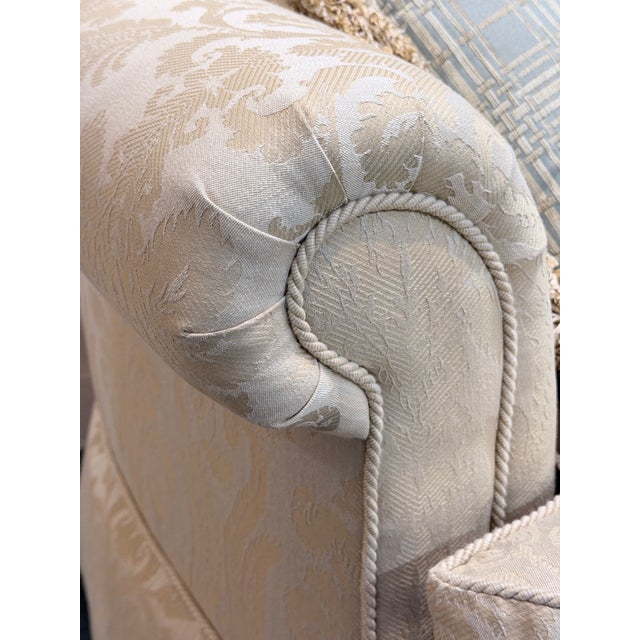 Vintage Ethan Allen Cream Damask Skirted Sofa For Sale In New York - Image 6 of 11