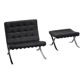 Set of Barcelona Chair with Ottoman by Ludwig Mies Van Der Rohe for Knoll For Sale