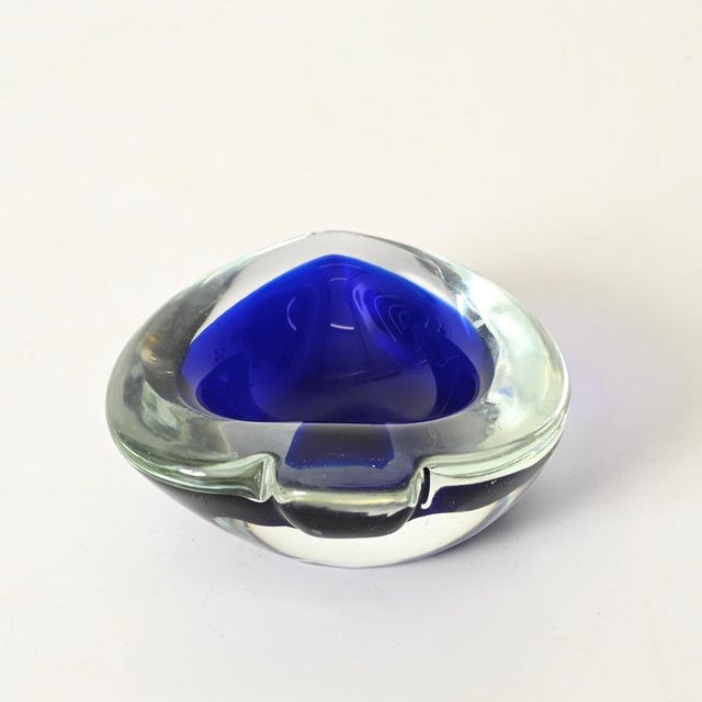 Blue Sommerso Murano Glass Heart and Spade Ashtrays by Flavio Poli, Italy, 1960s, Set of 2 For Sale - Image 8 of 13