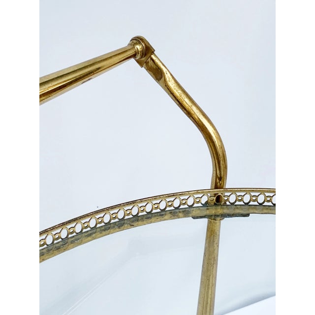 Mid-Century Modern Round Brass Bar Trolley with Bottle Holder by Maison Baguès, 1950s For Sale - Image 3 of 9