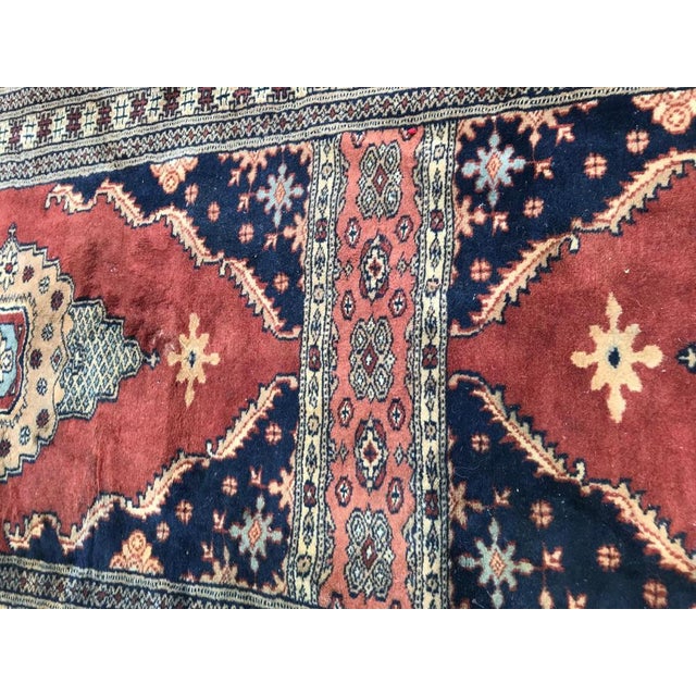 Long Vintage Pakistan Rug, 1980s For Sale - Image 11 of 15