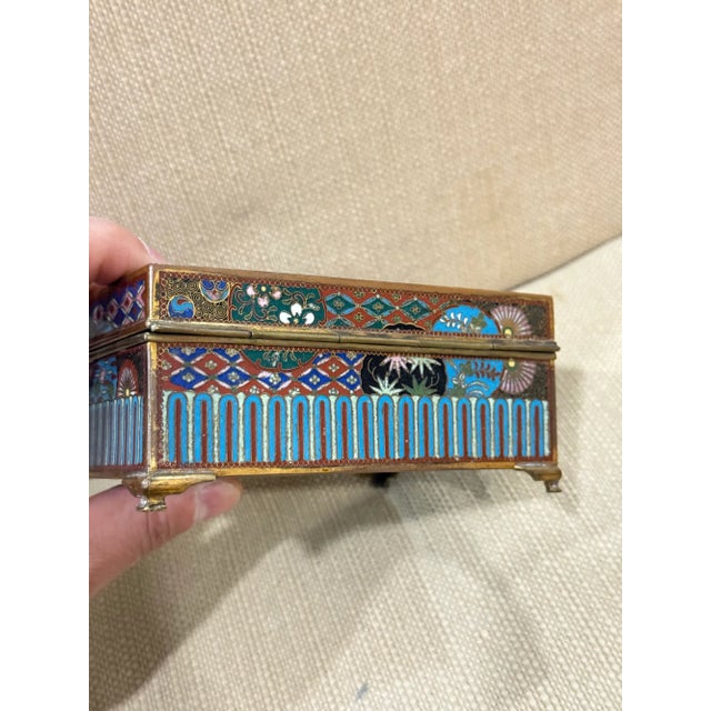 Late 19th Century Japanese Cloisonne Enamel Dragon Trinket Box Attributed to Inaba, Meiji For Sale - Image 5 of 11