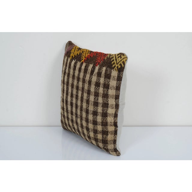 Wool Kilim Pillow Cover Material: 100% wool. Condition: New Origin: Turkey Handmade in Turkey The measures are about 16" x...