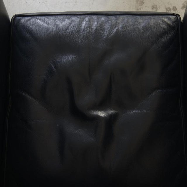 LC2/1 Chair in Black Pelle Leather by Le Corbusier, 2000s For Sale - Image 6 of 17