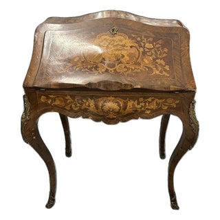 Late 19th Century Exquisite Louis XVI Style Marquetry Bureau en Pente For Sale