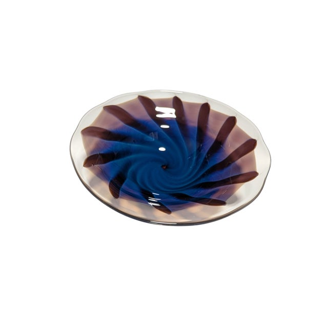 Vintage Elegance: Leslie Wilton "Waves" Series Glass Bowl (1988) ​Own a mesmerizing piece of California studio glass...