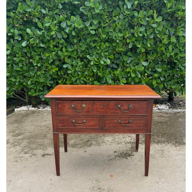 English Antique Federal Style Mahogany Sideboard With Brass Hardware For Sale - Image 3 of 15