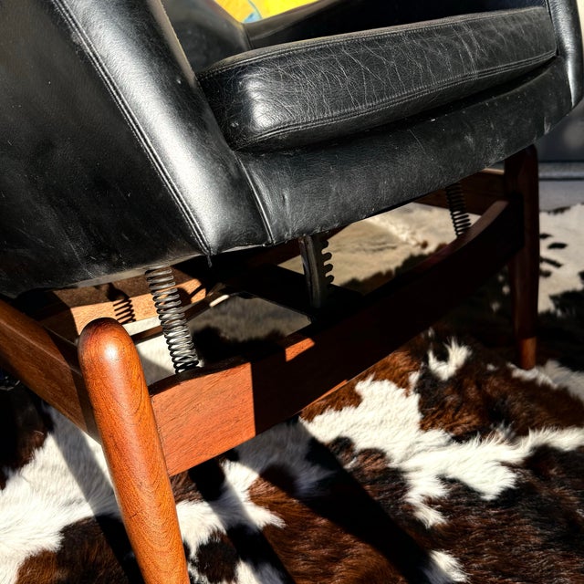 1950s Epic Danish Madsen and Schubell Lounge and Ottoman For Sale - Image 5 of 12