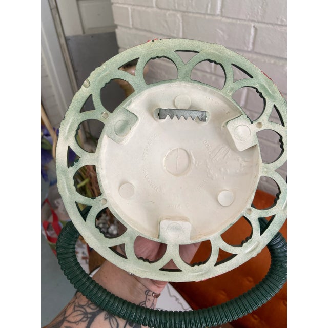 Vintage Faux Rattan Emerald Green Homco Wall Mounted Ring Towel Holder, Towel Hanger, Bathroom Accessories For Sale In Charleston - Image 6 of 8