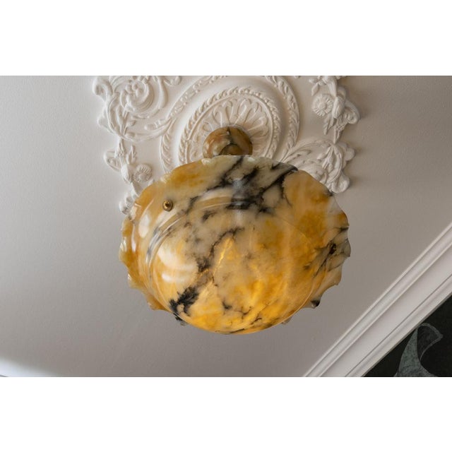 1920s French Art Deco Yellow Alabaster Pendant with Dark Veining & Brass, 1920s For Sale - Image 5 of 18