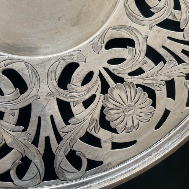 Art Nouveau Antique Watson Art Nouveau Scrolling Daisies Etched Pierced Sterling Silver Tray For Sale - Image 3 of 8