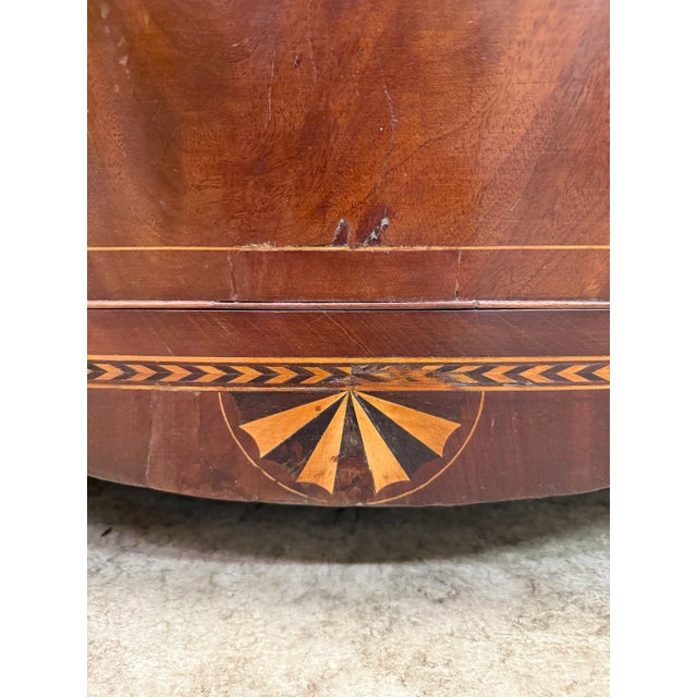 American 1800-1810 Bowfront Chest of Drawers. For Sale - Image 9 of 10