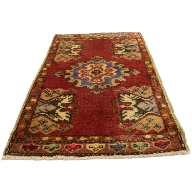 Mid-Century Modern Vintage Turkish Yastik Rug - 01'09 X 03'03 For Sale - Image 3 of 8