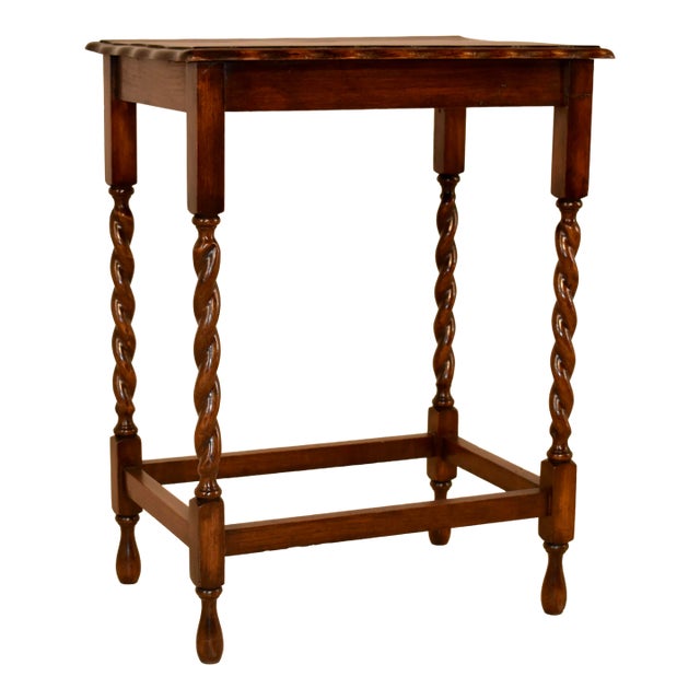 Period Edwardian English Oak Side Table, Circa 1900 For Sale