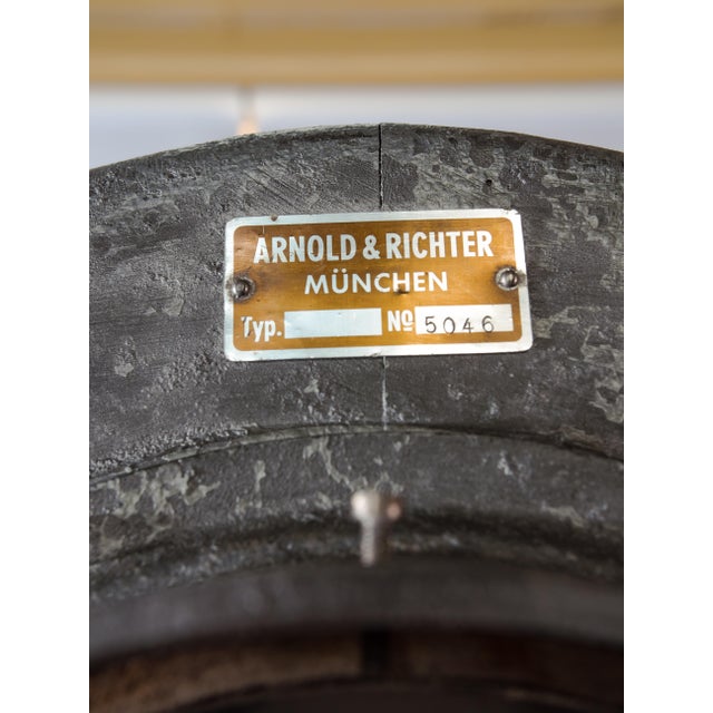 1950s Grey 2KW Fresnel Spotlight Floor Lamp with Tripod from Arri, Germany, 1950s For Sale - Image 5 of 18