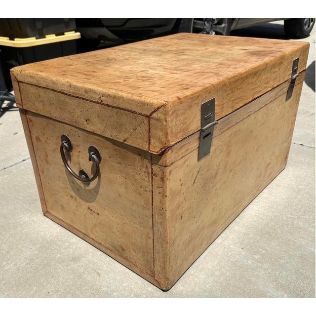 Mid 19th Century Late 19th Century Chinese Vellum / Parchment Trunk With Original Red Pigskin Interior & Key For Sale - Image 5 of 18