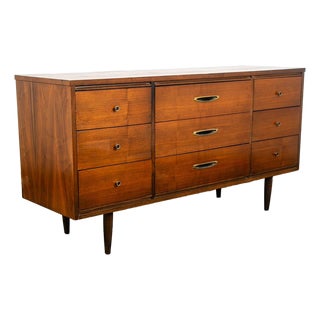 Mid Century Modern Dresser Credenza 9 Drawer Vintage Walnut Danish Drexel Lane, Attributed For Sale