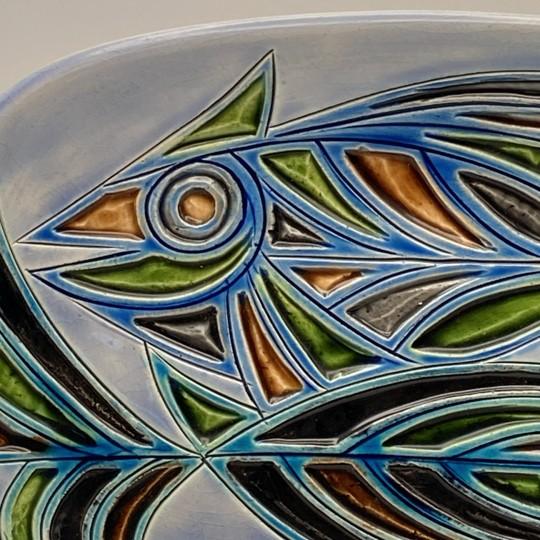 Avraham Gofer Modernist Signed Wall Decor Plate With Abstract Fish Motif For Sale In Philadelphia - Image 6 of 18