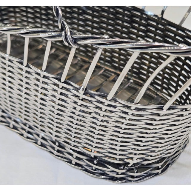 Vintage Handmade Silverplate Wire Wine Basket With Linen Bottle Wrap, French Country Barware For Sale In Dallas - Image 6 of 10