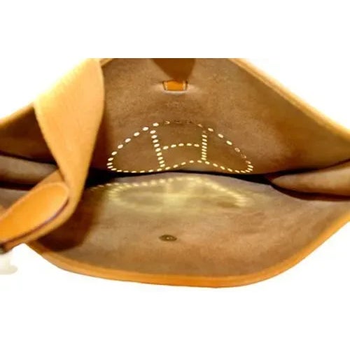 Tan Hermes Evelyne Dark Tan Clemence Leather GM Handbag Purse For Sale - Image 8 of 8