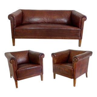 Sofa and Armchairs in Leather Uphostestery, 1920s, Set of 3 For Sale