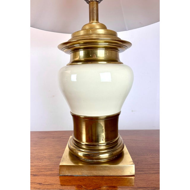 Brass Mid 20th Century Chinoiserie Cream Ceramic & Brass Table Lamps For Sale - Image 8 of 12