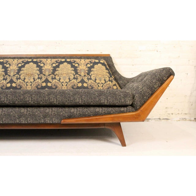 Mid-Century Gondola Sofa Attributed to Adrian Pearsall For Sale In New York - Image 6 of 14