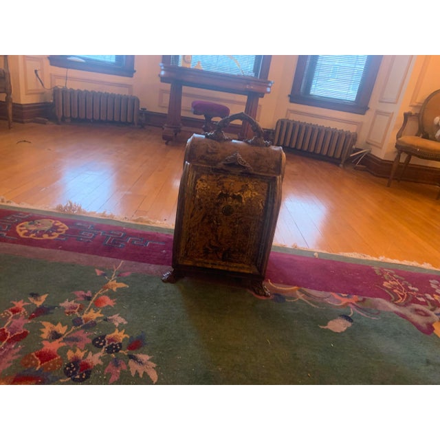 Brown 1910s French Coal Shuttle For Sale - Image 8 of 8