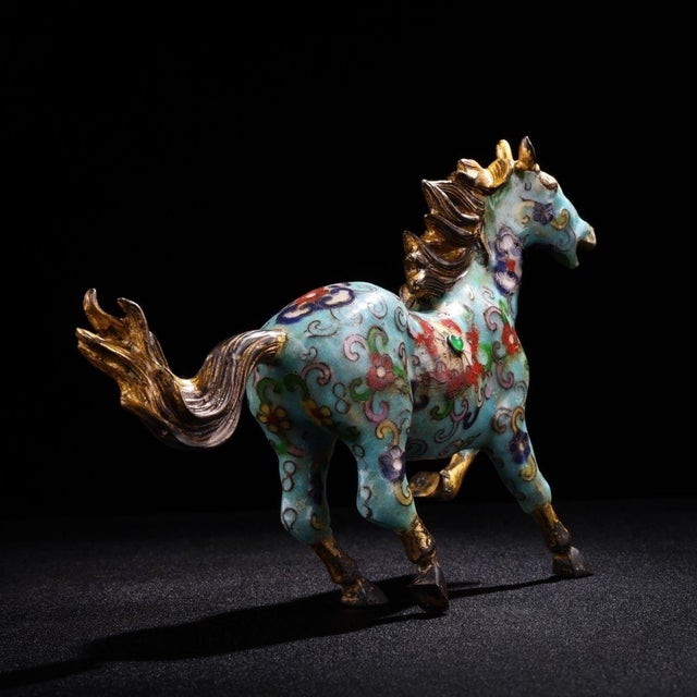 Late 19th Century Cloisonné Enamel Horse Figurine With Gilt Accents, 1.1kg For Sale - Image 4 of 10