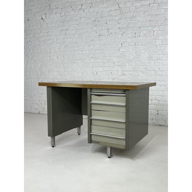 Industrial Vintage Industrial Metal and Wood Desk from Remington Rand, 1950s For Sale - Image 3 of 11