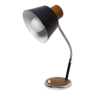 Vintage Faux Wood and Black Metal Adjustable Gooseneck Task / Desk / Table Lamp For Sale