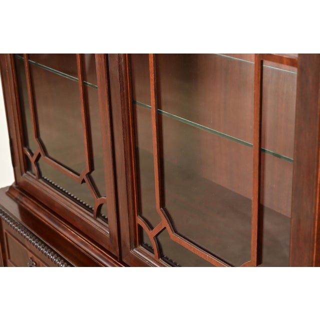 Baker Furniture Style Georgian Carved Flame Mahogany Lighted Breakfront Bookcase Cabinet, Circa 1940s For Sale - Image 10 of 15