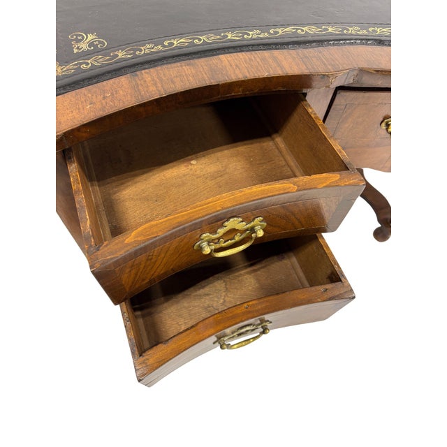 Wood Early 20th Century William and Mary Style Writing Table With Inset Leather Top For Sale - Image 7 of 8
