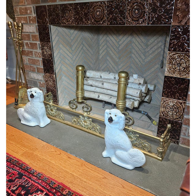 English Pair of Antique Old Staffordshire Dogs With Newcomb Collage in New Orleans Provenance For Sale - Image 3 of 15