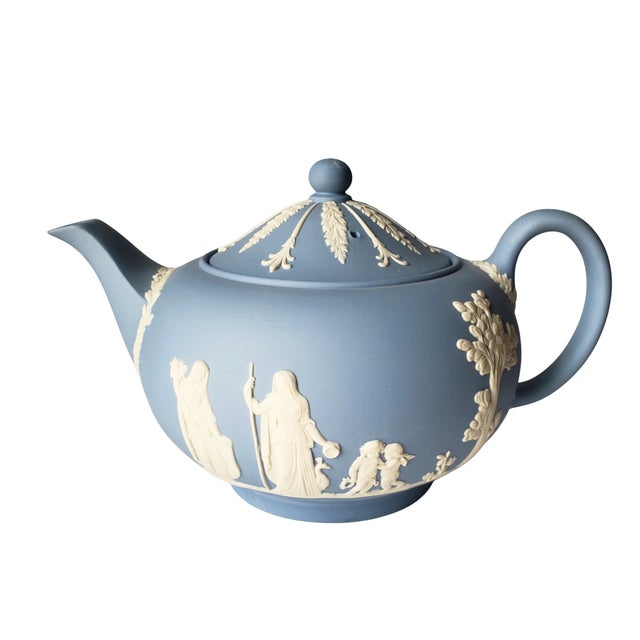Mediterranean 1970s Vintage Wedgwood Jasperware Pale Blue 6 Piece Collection - Teapot, Pedestal Vase For Sale - Image 3 of 17
