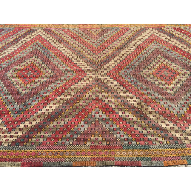 Red Vintage Patterned Turkish Kilim Rug - 5′6″ × 9′7″, 10x For Sale - Image 8 of 11
